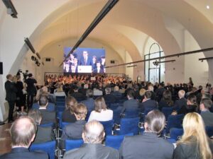 Die Eröffnungsveranstaltungen waren bestens besucht…